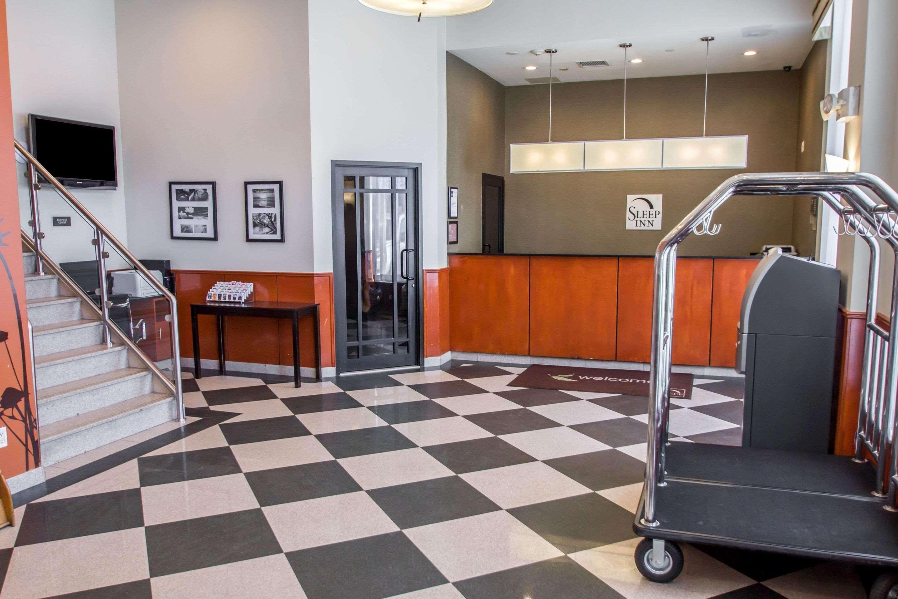 Sleep Long Island - Manhattan View Hotel