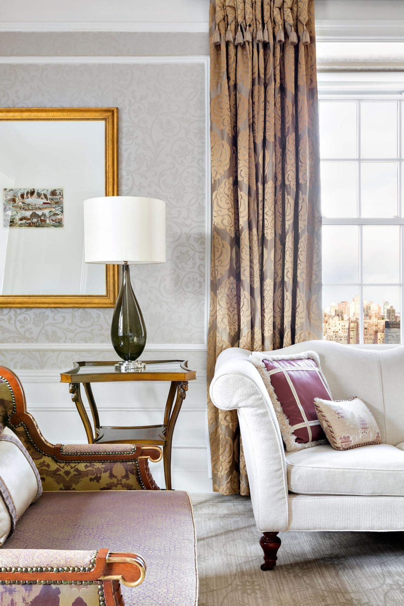 Hotel The Pierre, A Taj Hotel, 5*