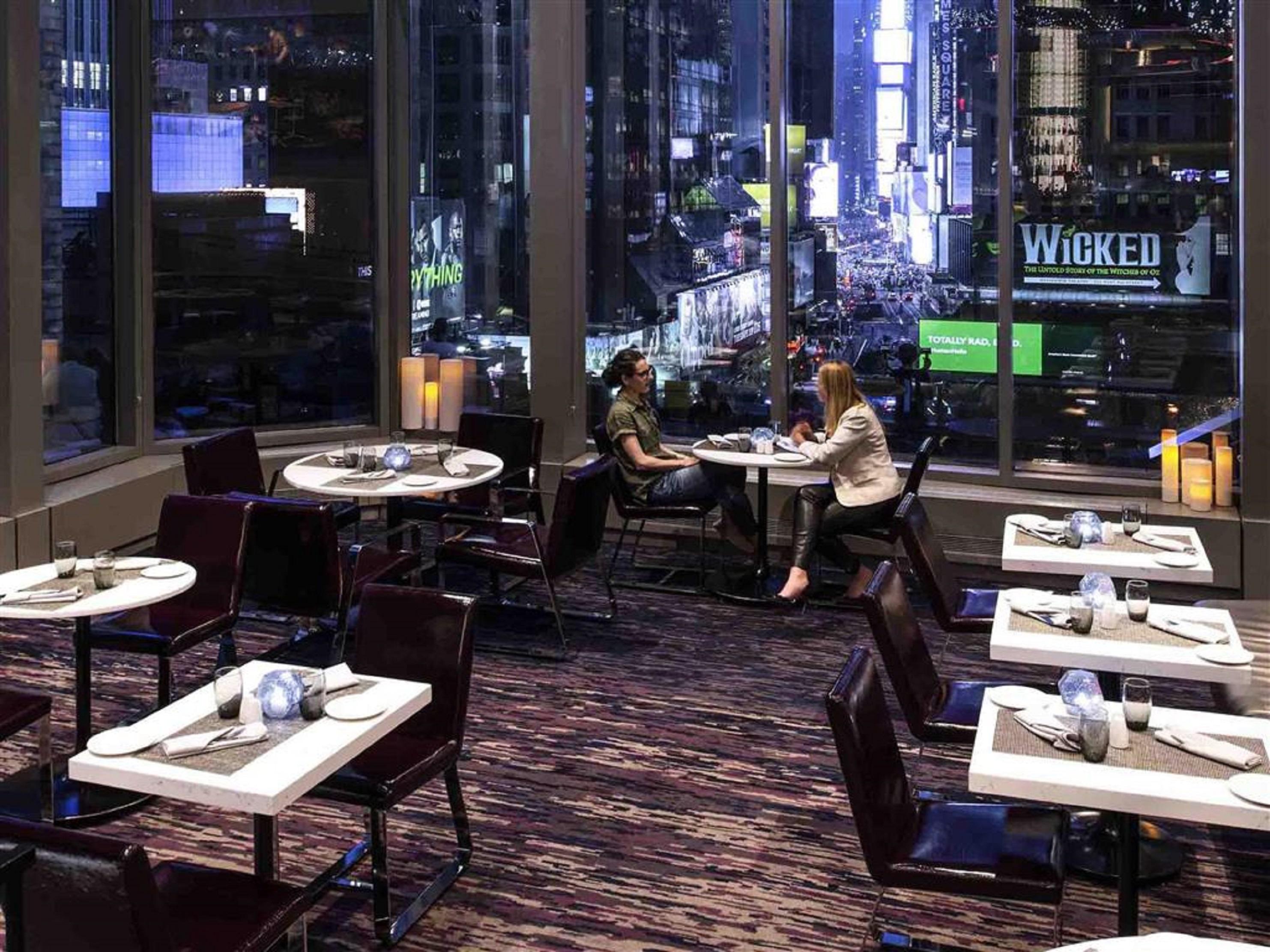 M Social Times Square 4*
