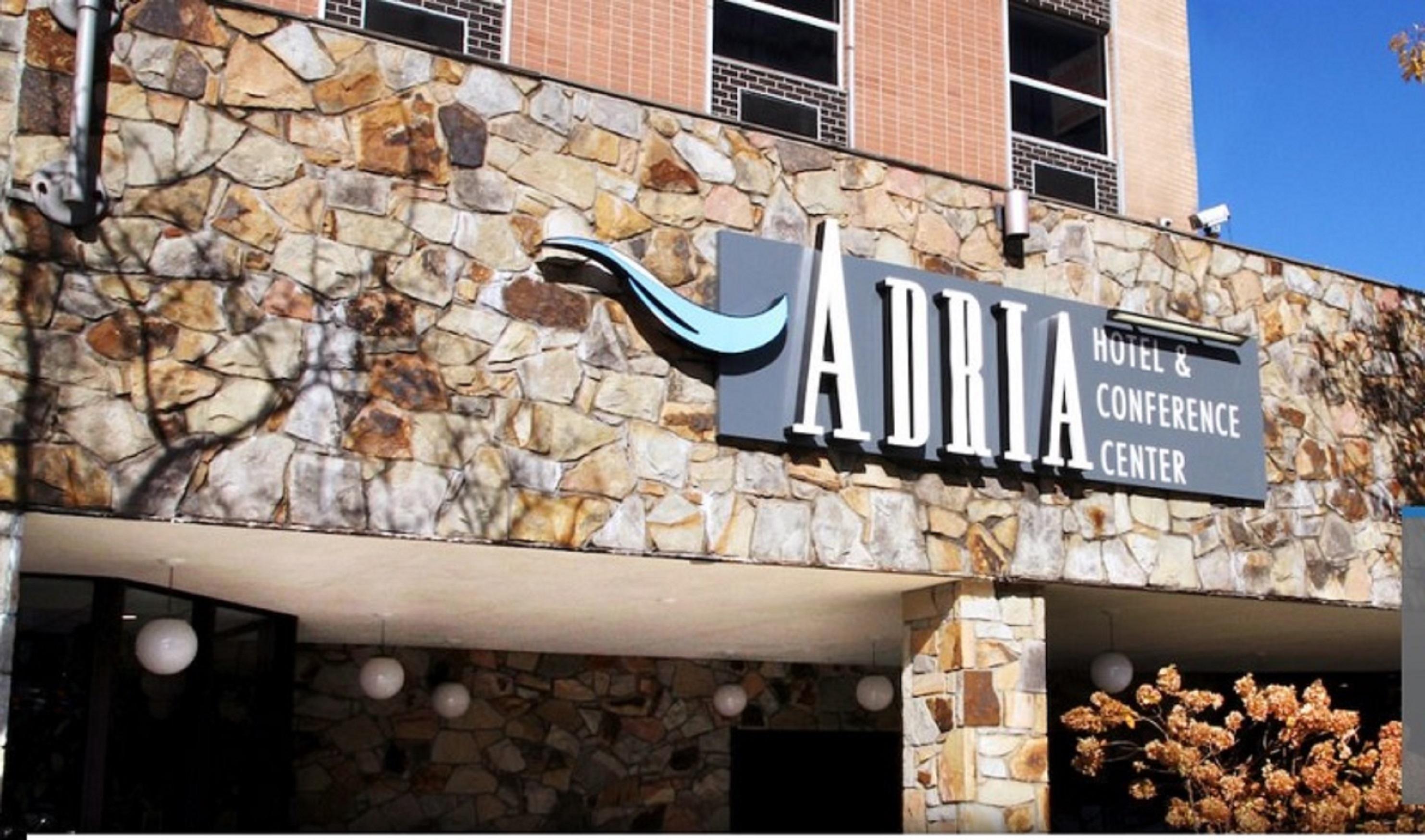 Adria And Conference Center Hotel New York