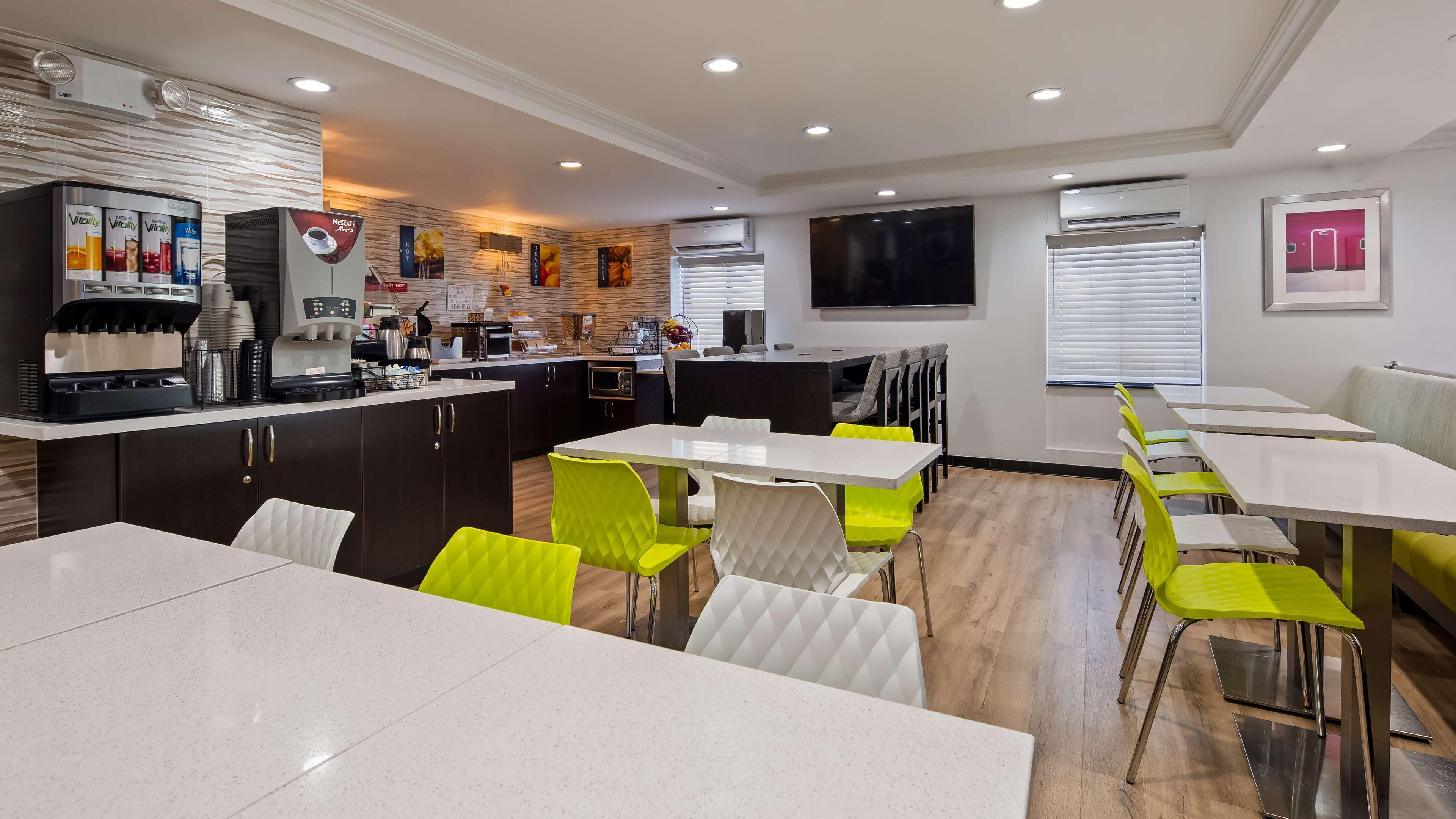 Western Jfk Airport Hotel