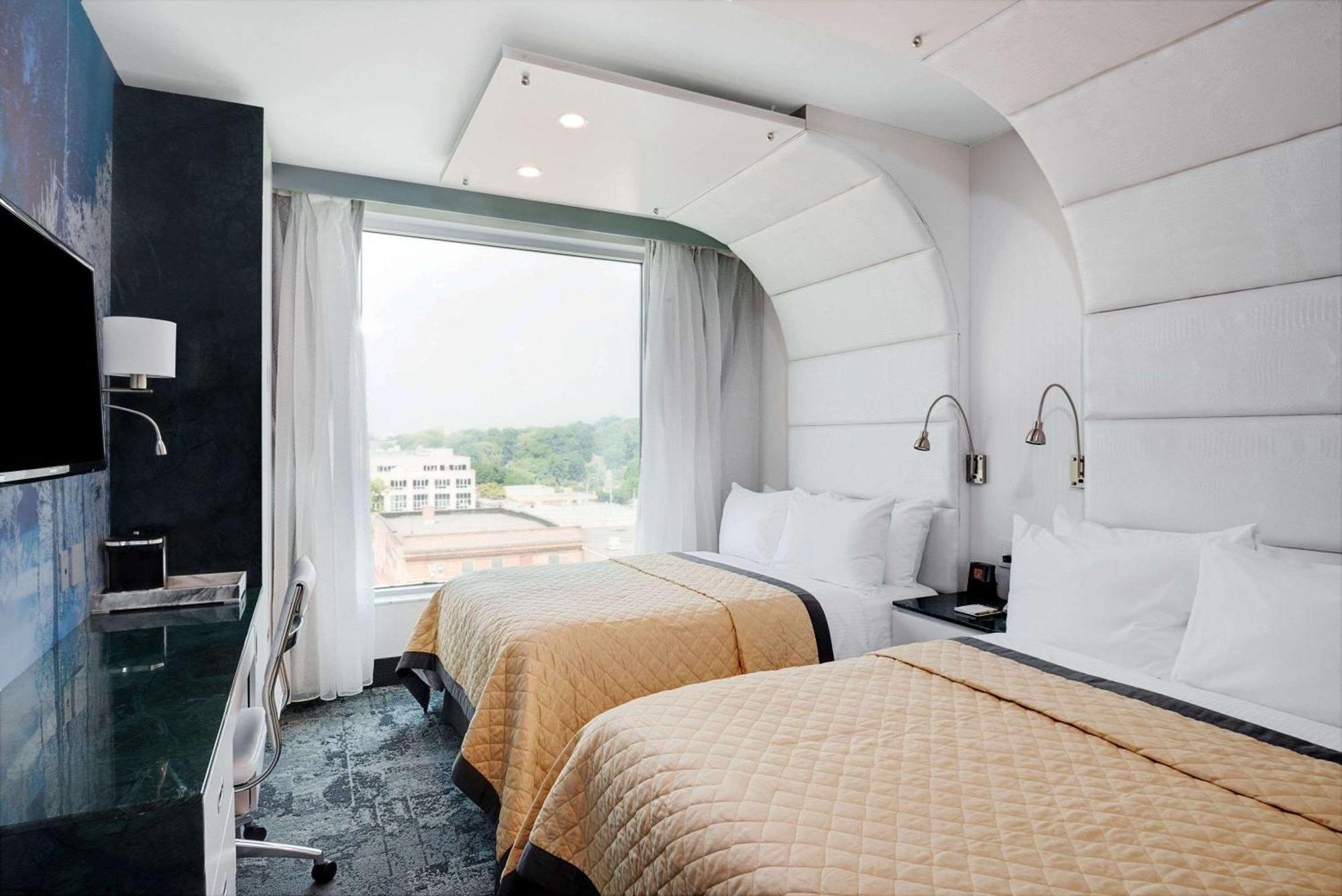 Hotel Wyndham Garden Brooklyn Sunset Park 4*