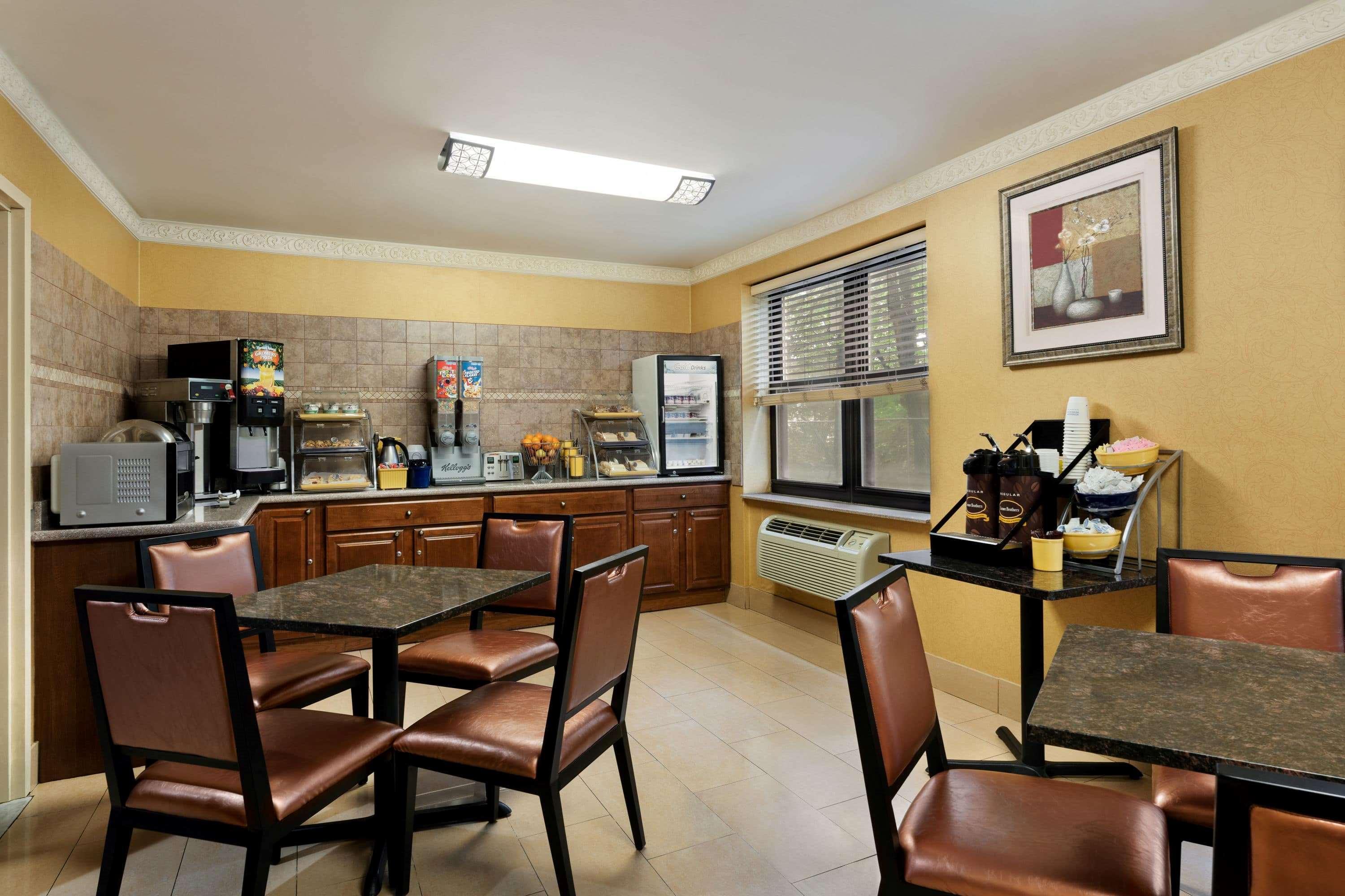 Days Inn Brooklyn Hotel New York