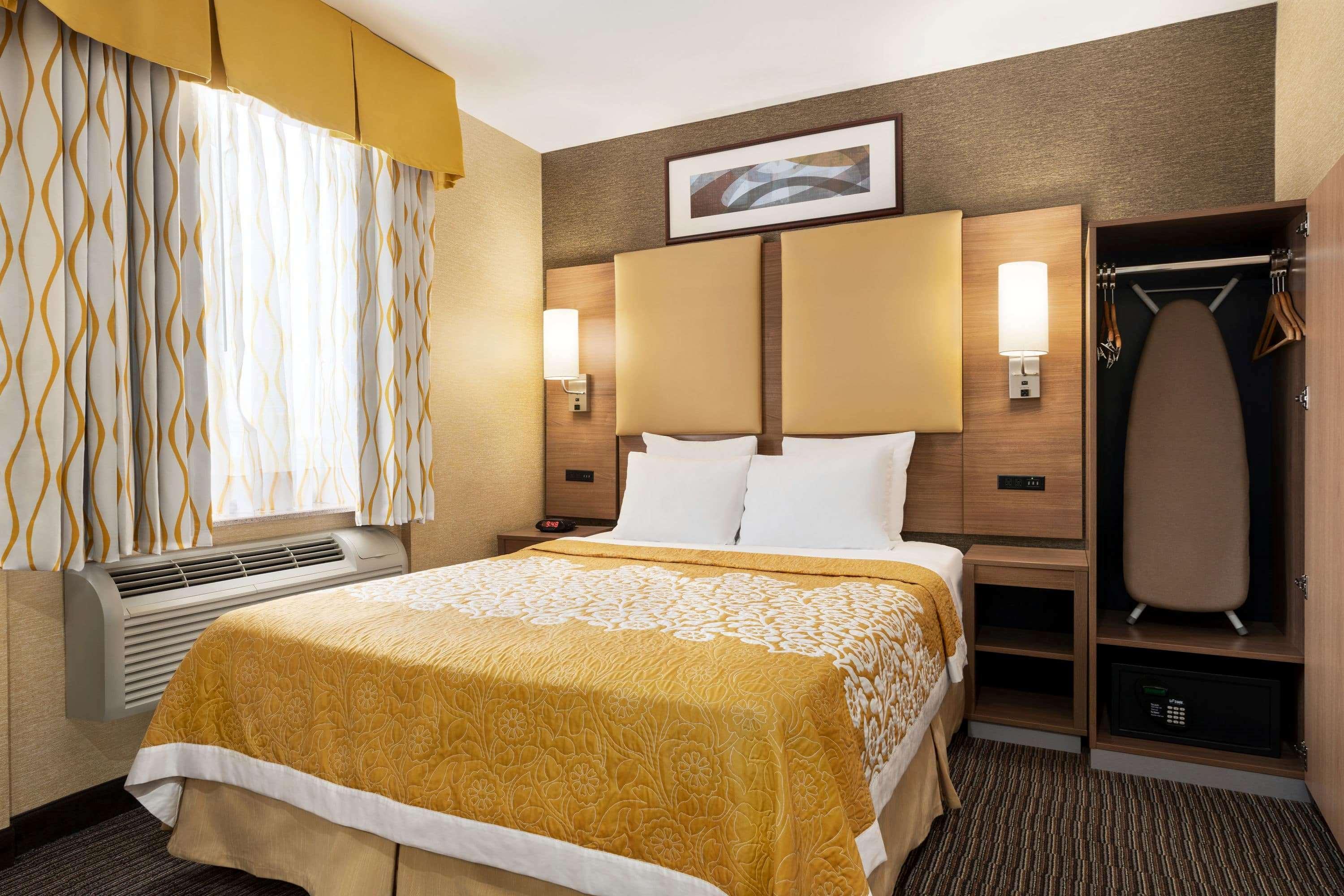 Days Inn Brooklyn New York