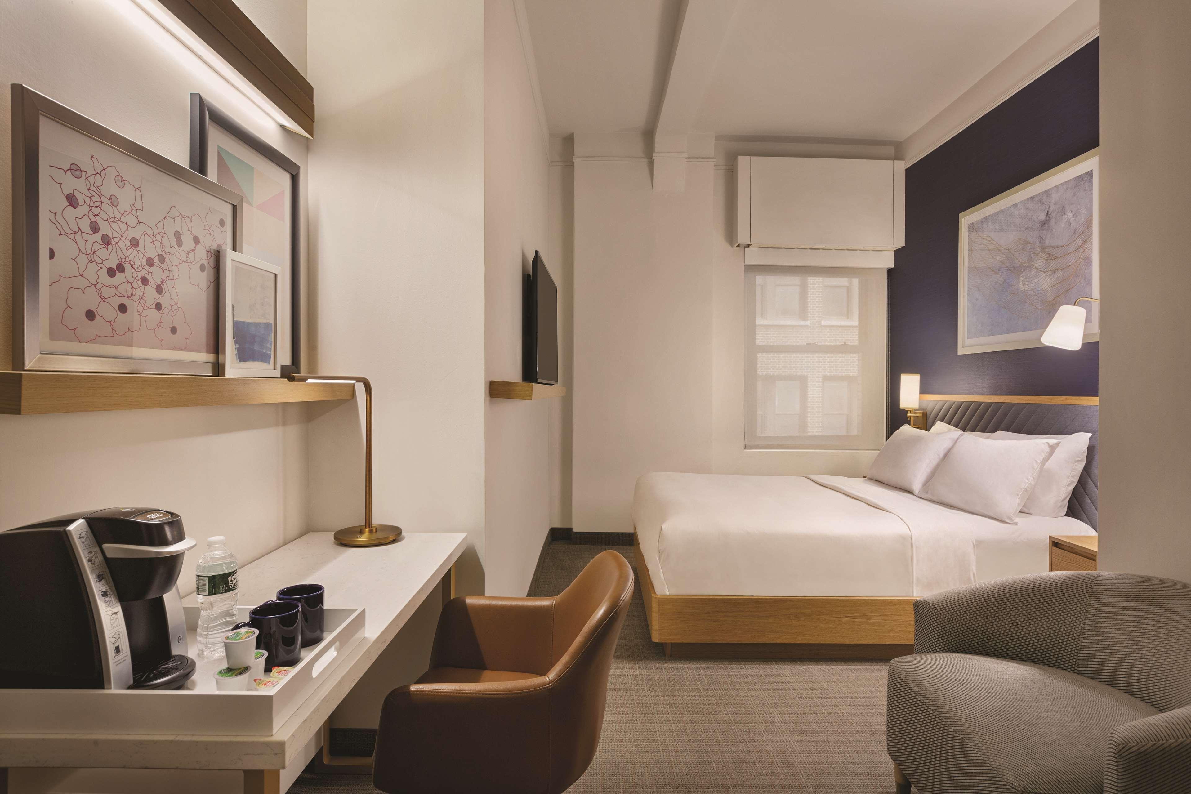 Radisson Street Hotel New York