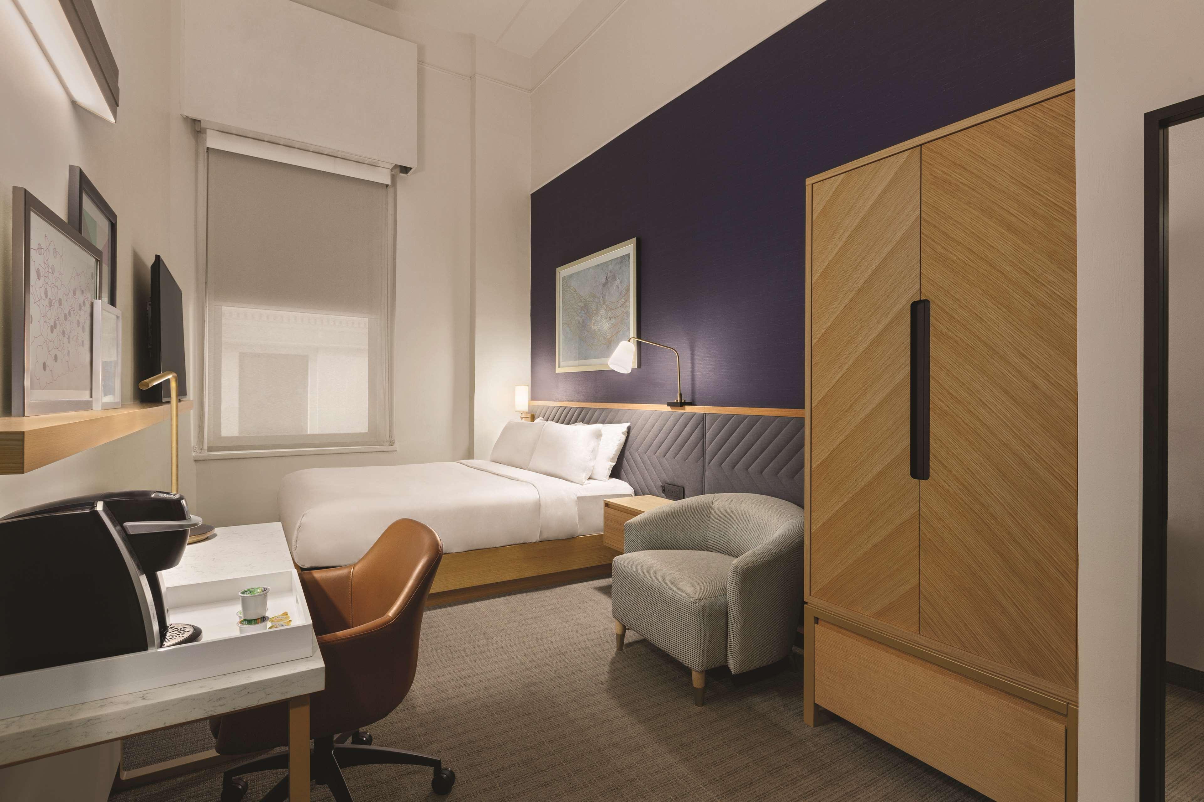 Hotel Radisson Street 4*