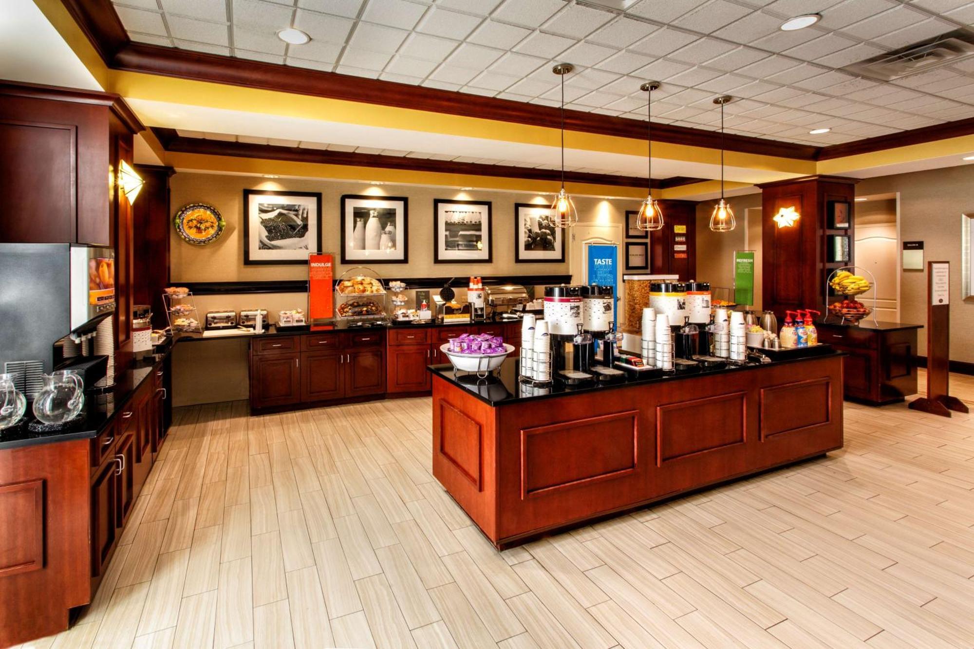 Hotel Hampton & Staten Island