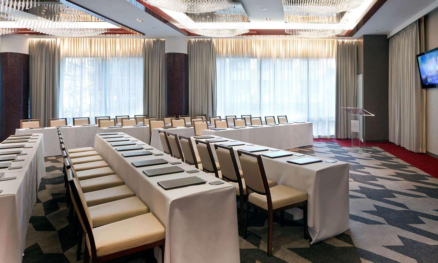 Royalton Park Avenue 5*