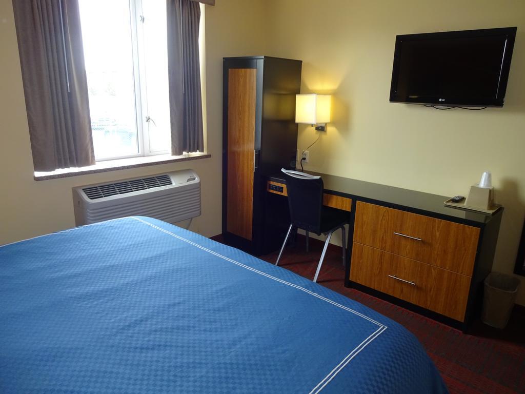 Hotel Bliss - Brooklyn New York