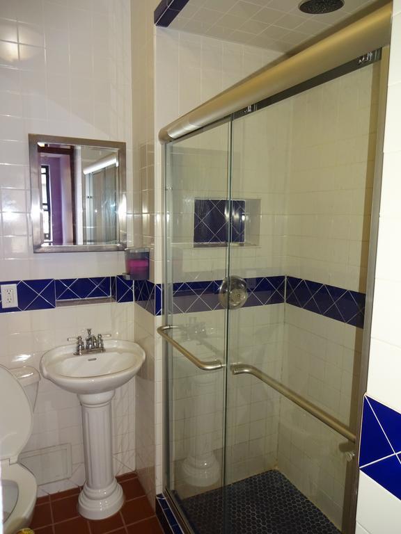 Broadway & Hostel New York