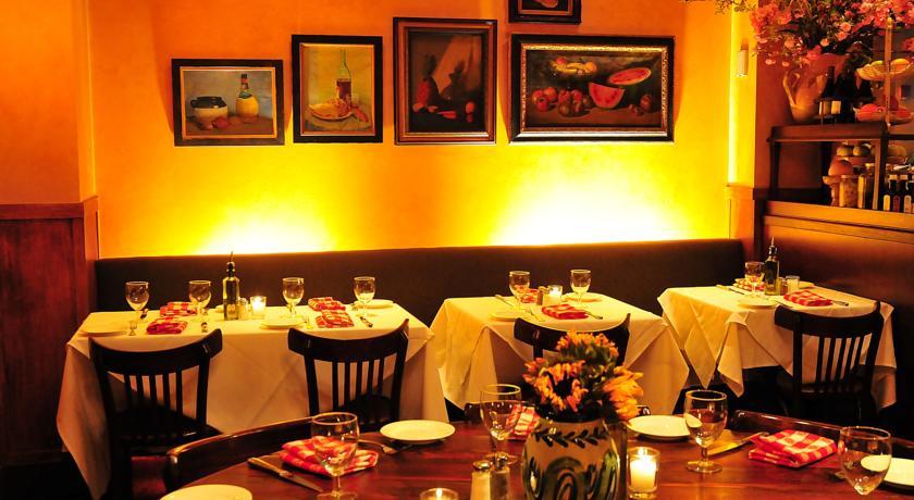 Hotel Aura Times Square