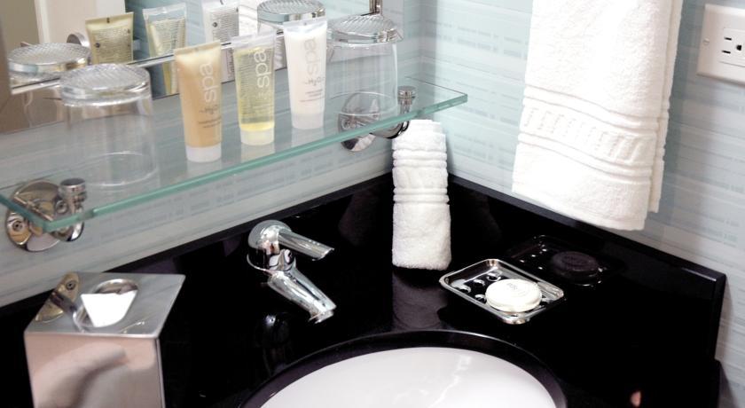 Aura Times Square Hotel 4*