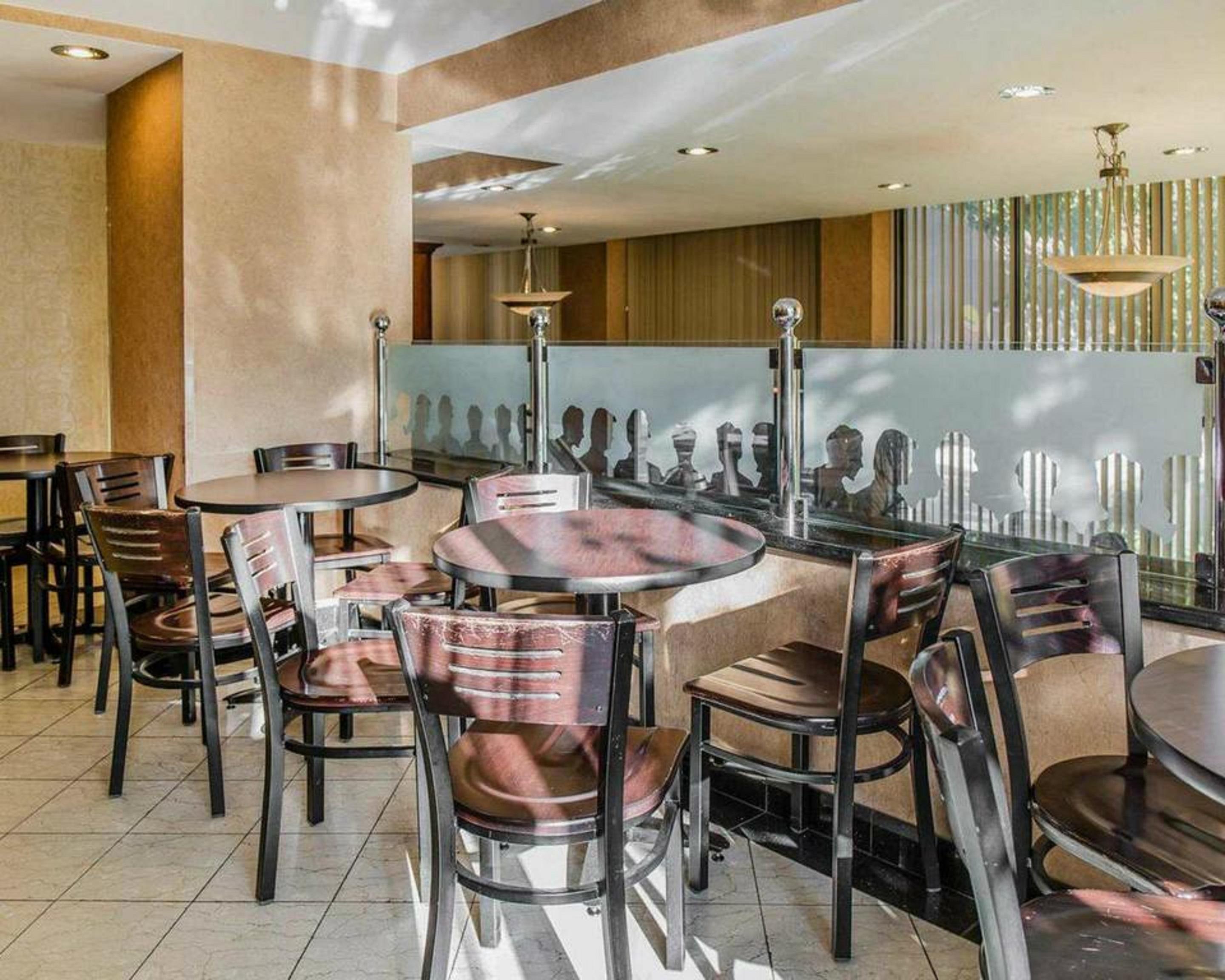 Red Lion & Long Island Hotel New York