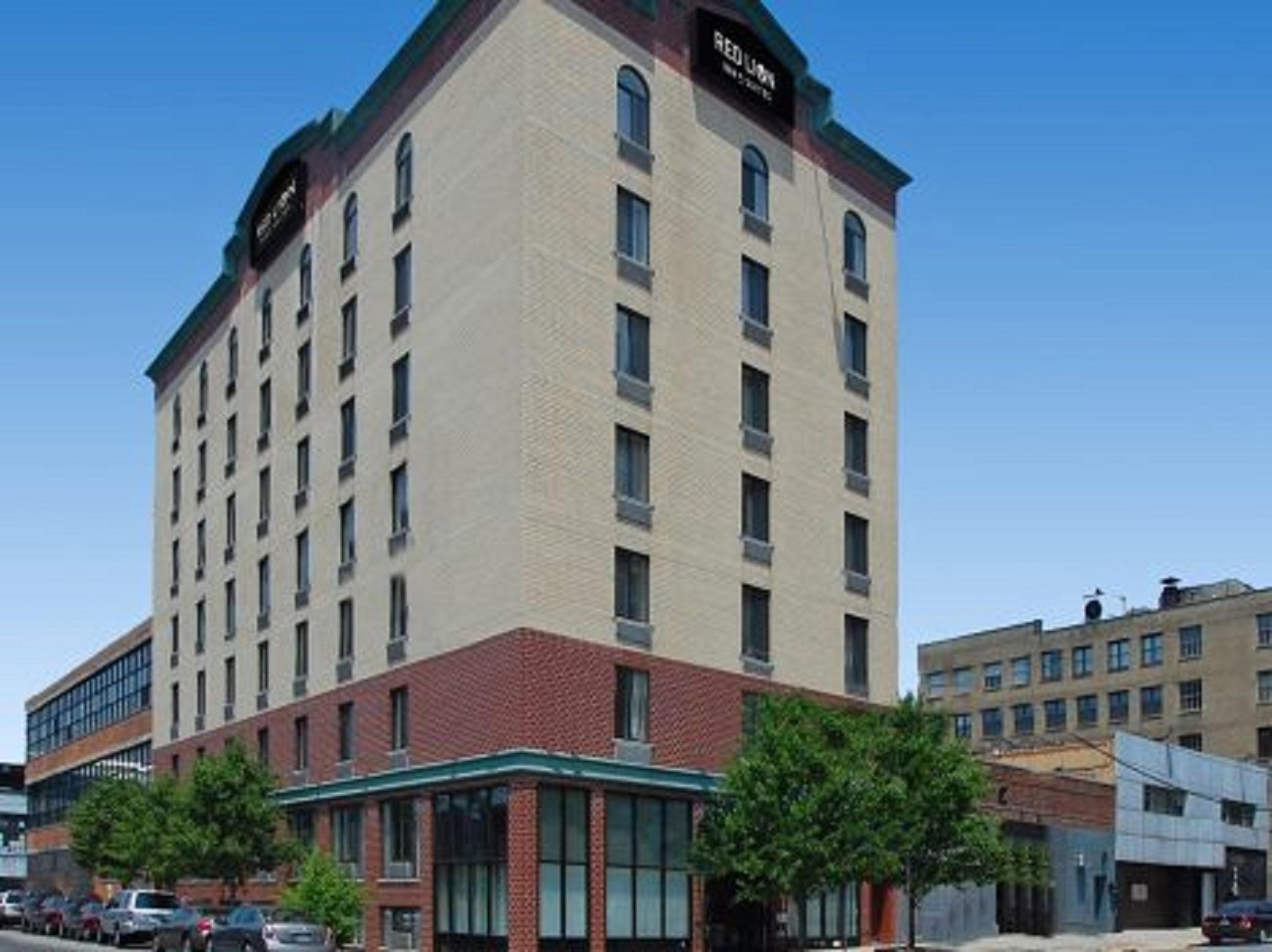 Red Lion & Long Island Hotel New York