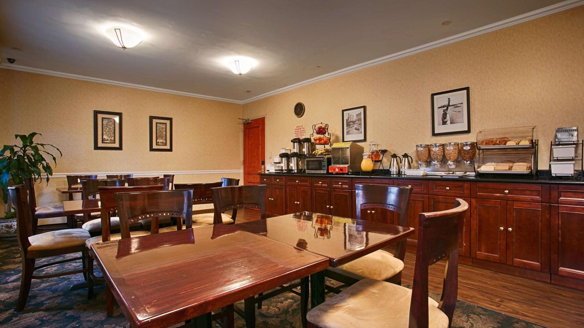 Hotel Western Queens Court