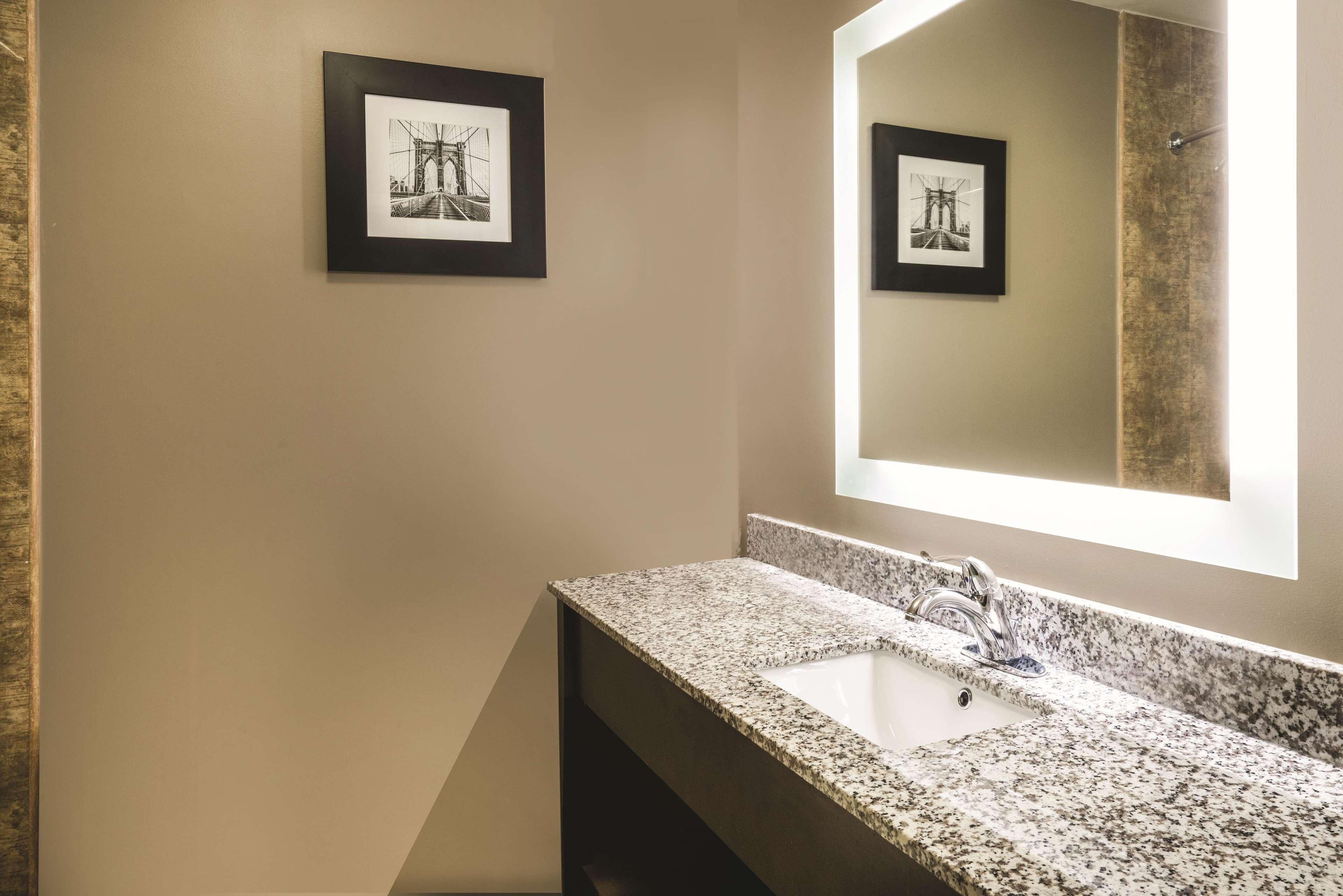 La Quinta By Wyndham Brooklyn Central Hotel 3*