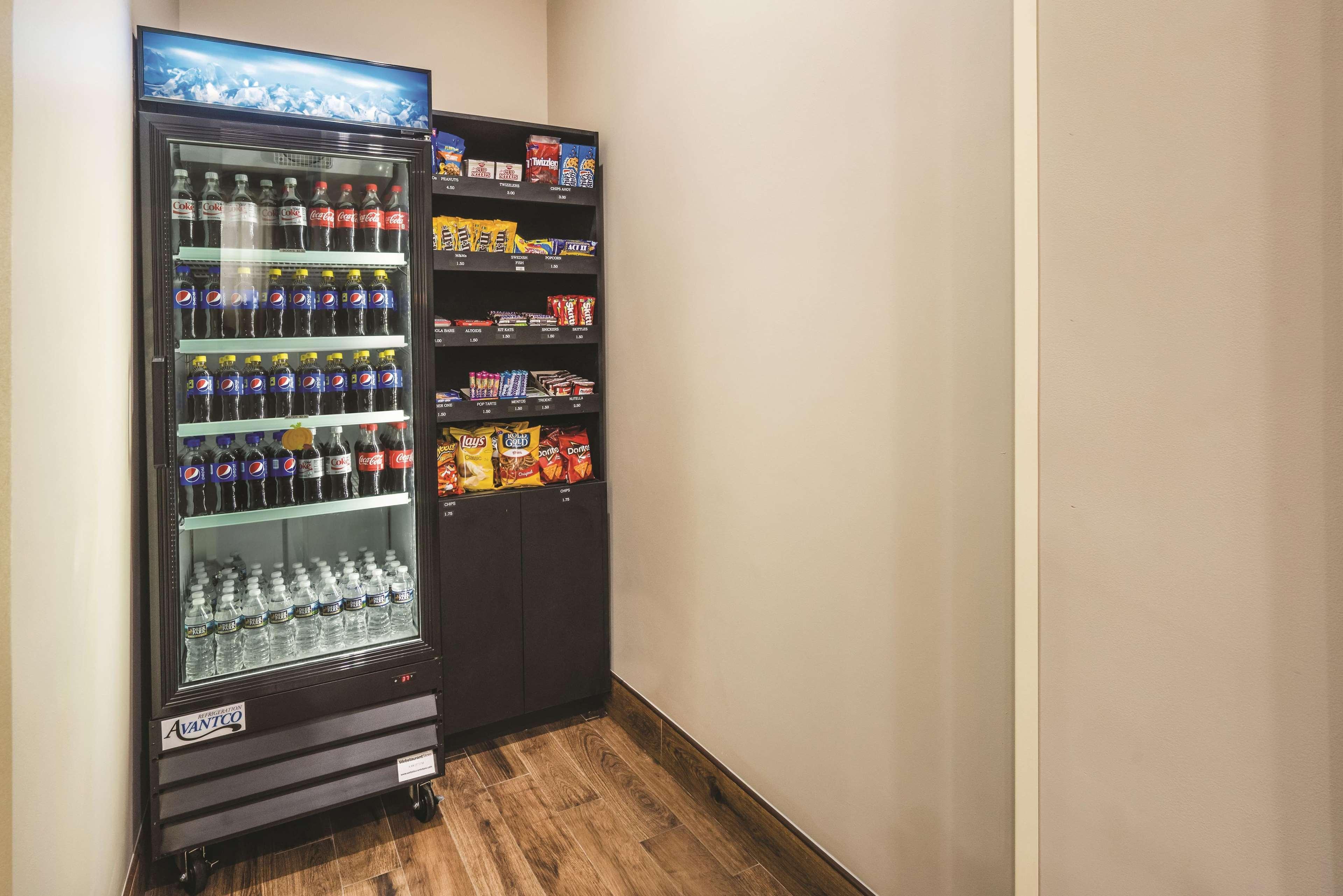 La Quinta By Wyndham Brooklyn Central New York