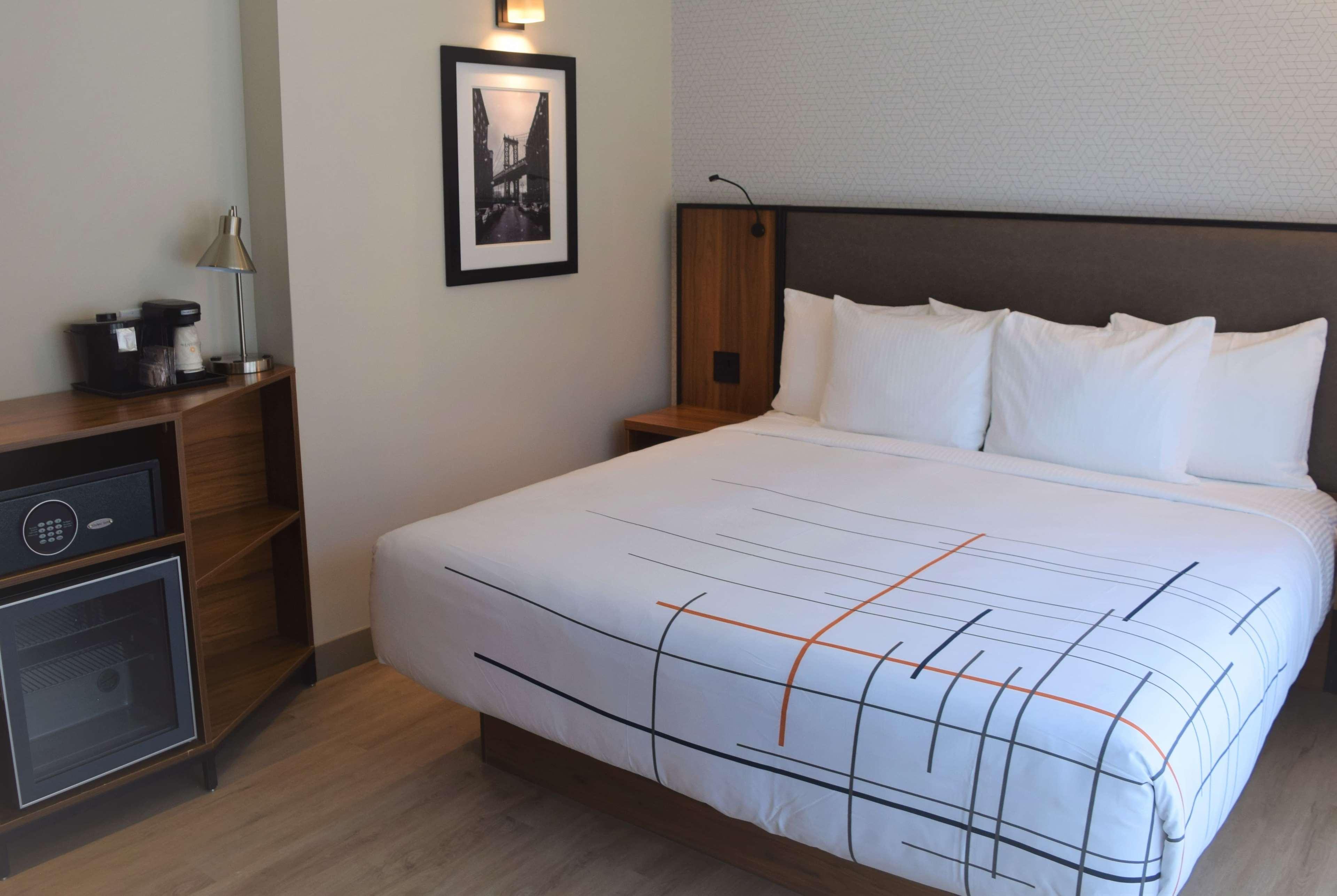 Hotel La Quinta By Wyndham Time Square South New York