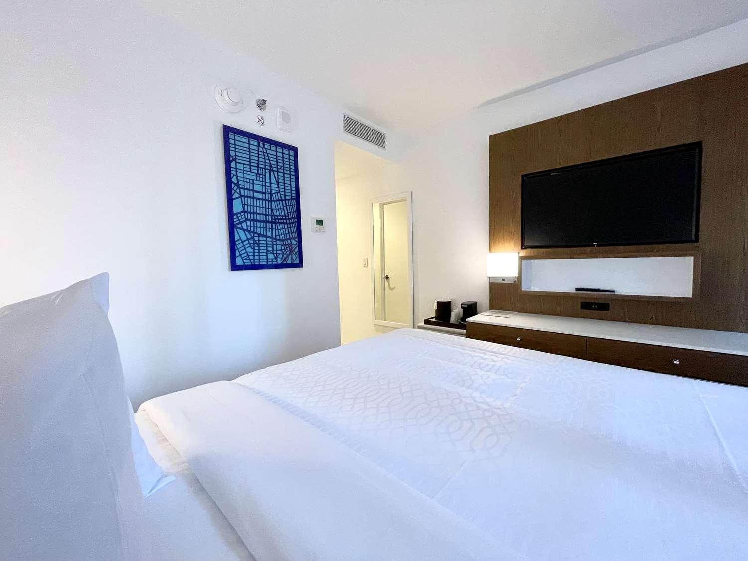 Western Premier Empire State