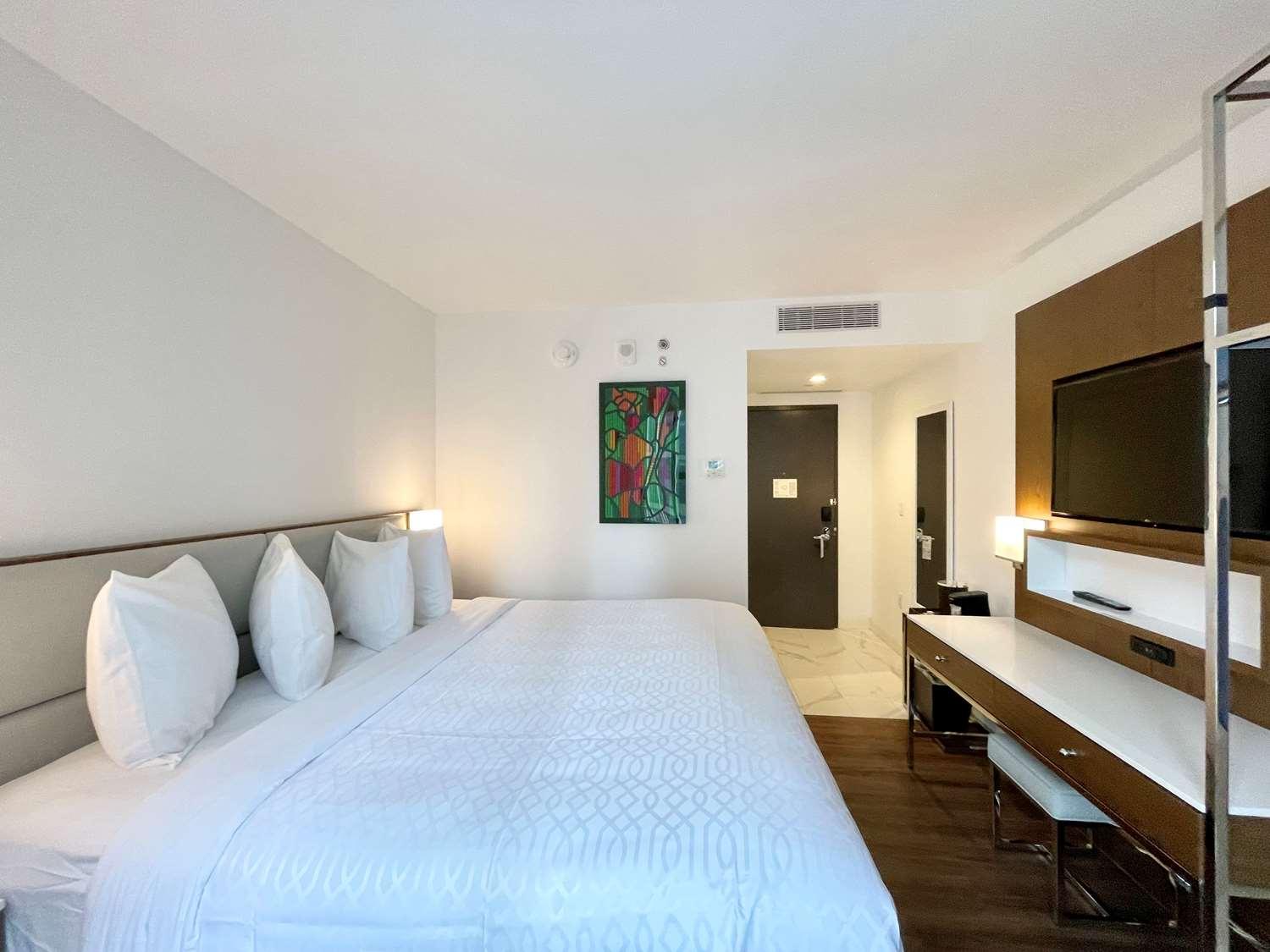 Western Premier Empire State