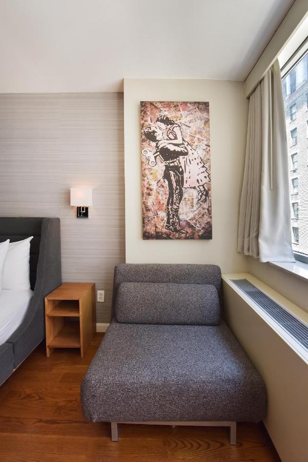 32 32 Hotel New York