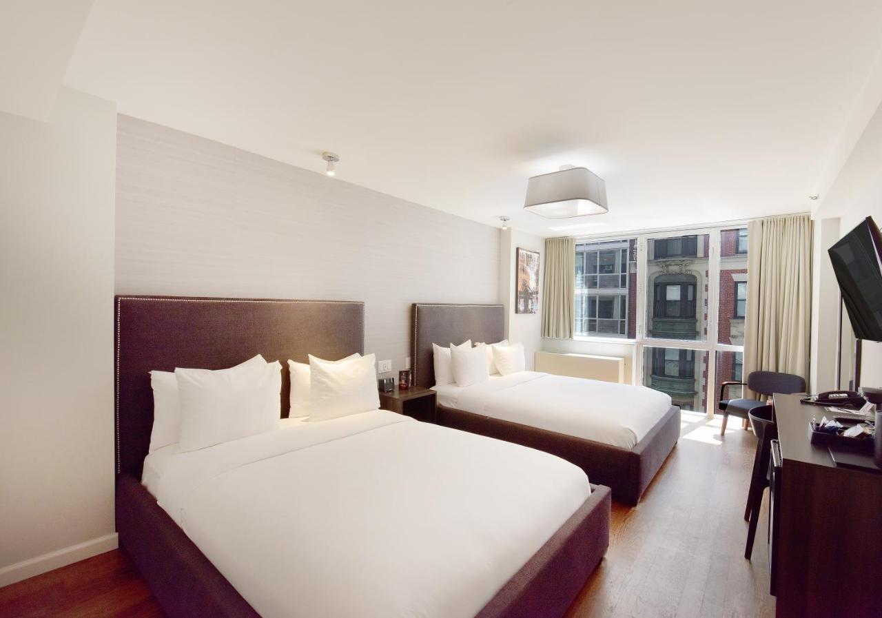 32 32 Hotel 4*
