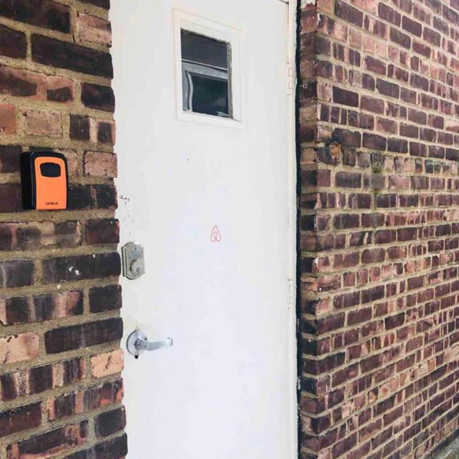67-26 Austin Cove Near Subway, Shops, Restaurants! Separate Entrance Apartment New York