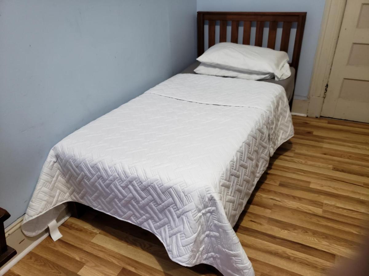 Harbor House Bed & Breakfast New York