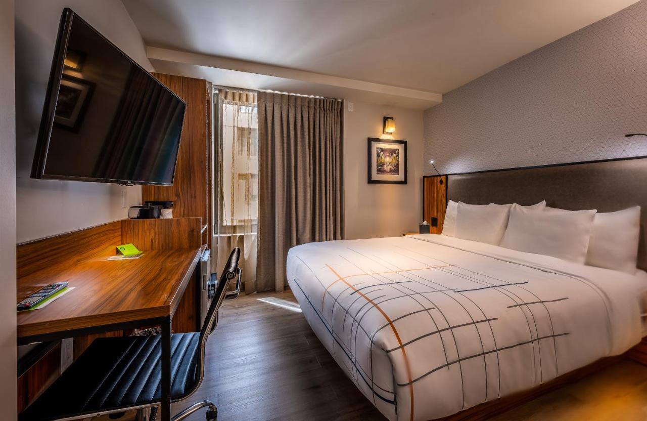 Hotel La Quinta By Wyndham Time Square South