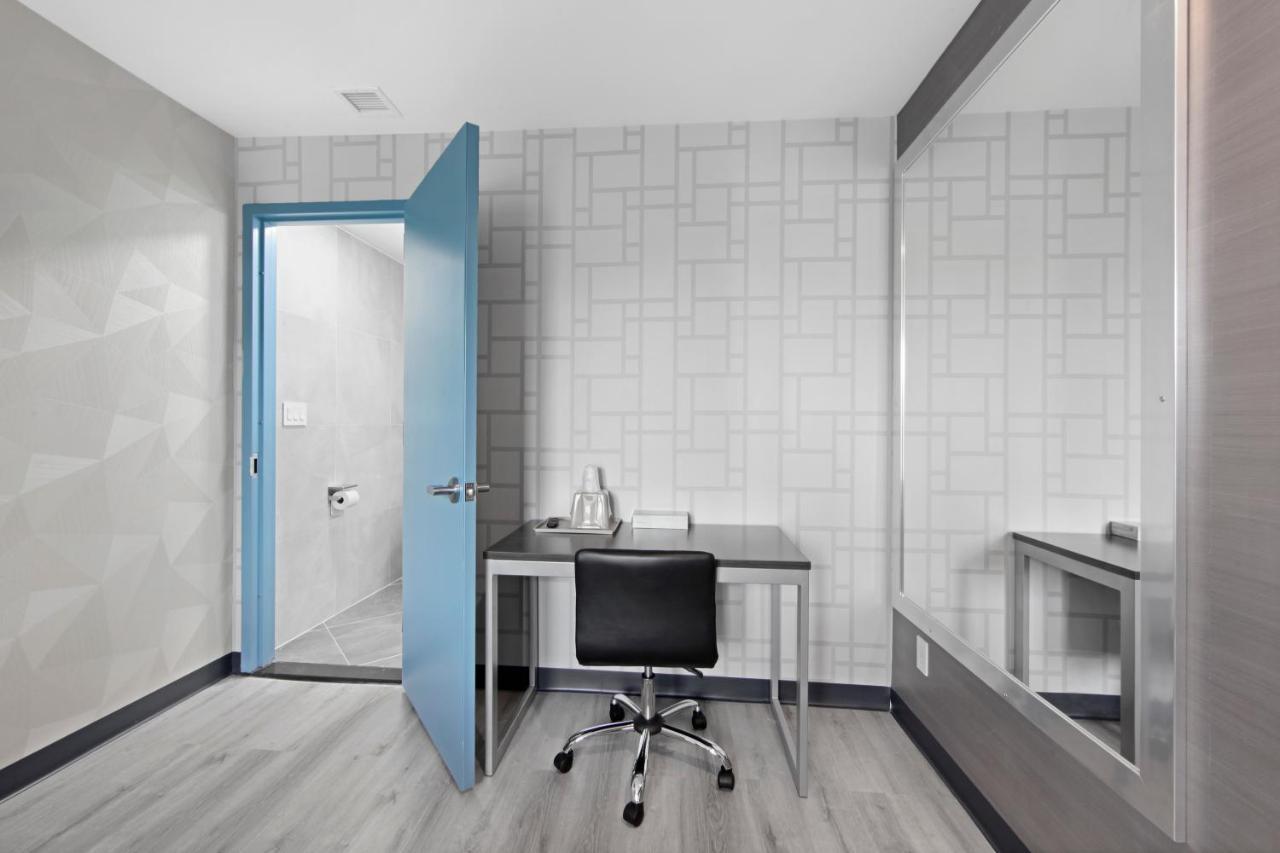 365 Bronx - Yankee Stadium 3*