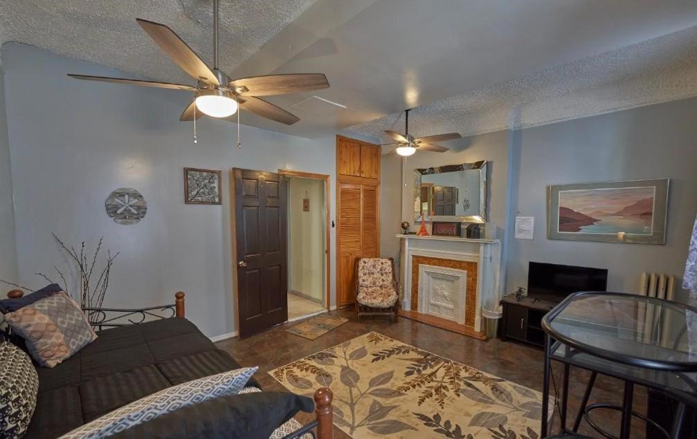 Guest house Irving Manor New York