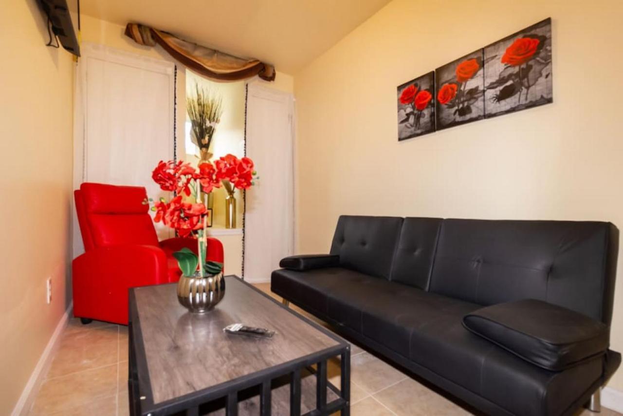 Apartment Cozy Shack 1 Bedroom Studio With Sofa And Full Kitchen In Elmhurst Ny *