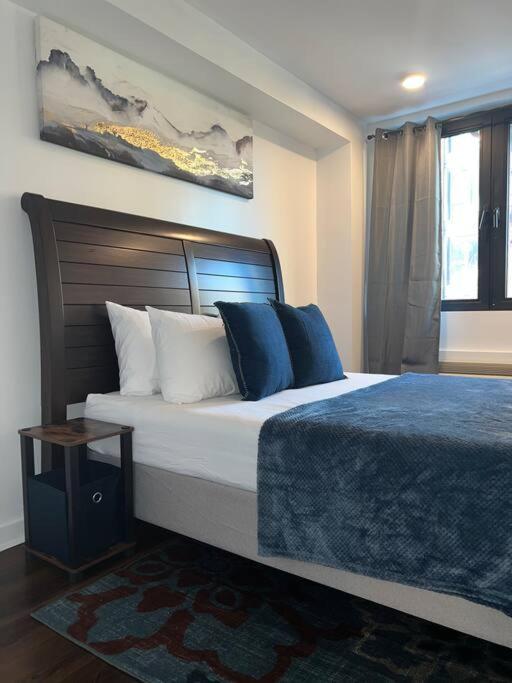 Cozy 1 Bedroom With Outdoor Patio Space *