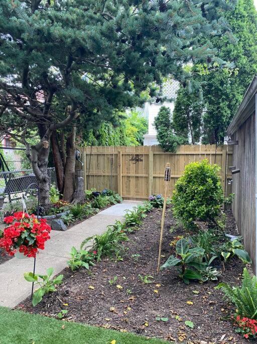 Apartment At The Oasis