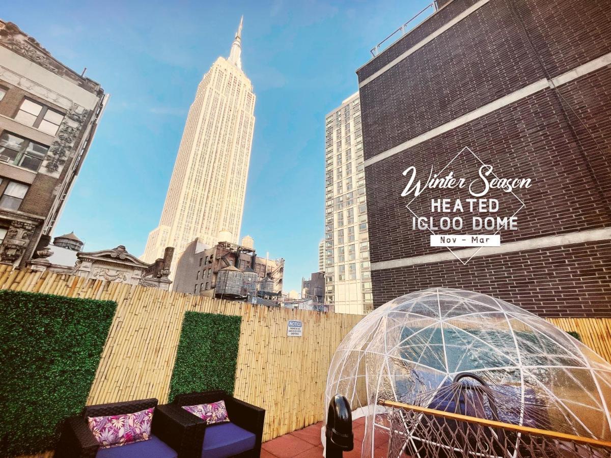 Apartment And The City, Rooftop View *