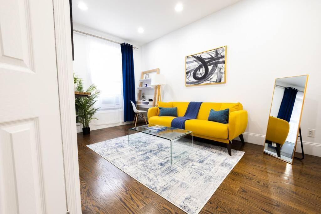 69-2d Stylish Lower East Side 1br Brand New *