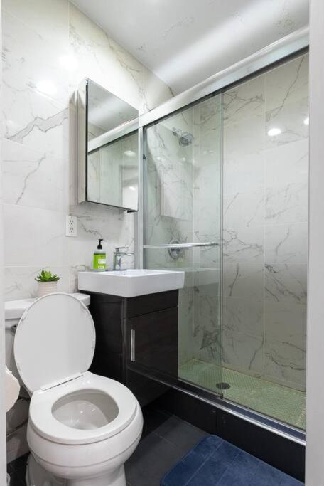 69-2d Stylish Lower East Side 1br Brand New Apartment