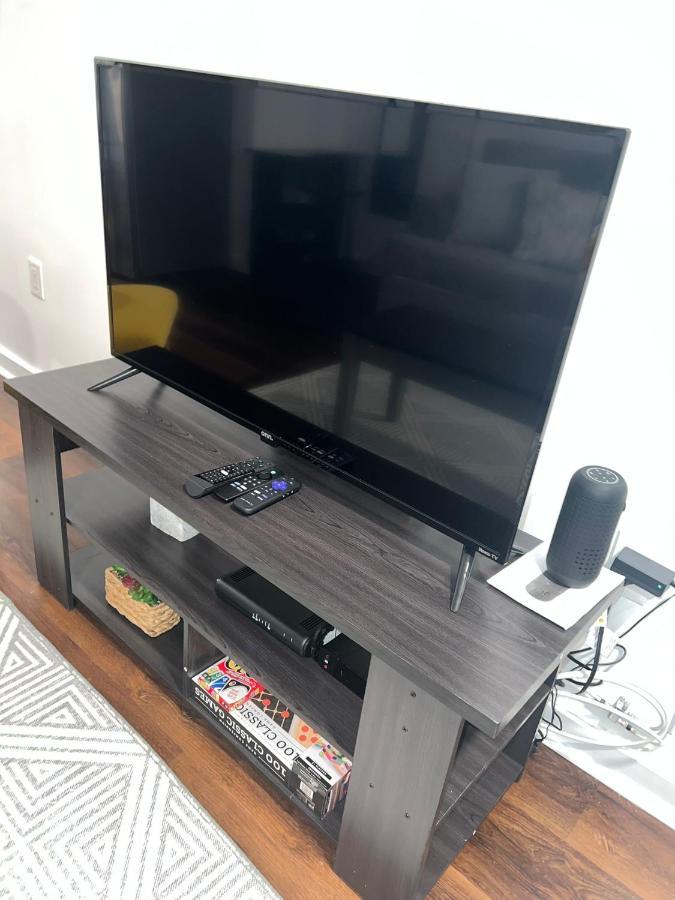 Cozy 1 Bedroom With Outdoor Patio Space Apartment *