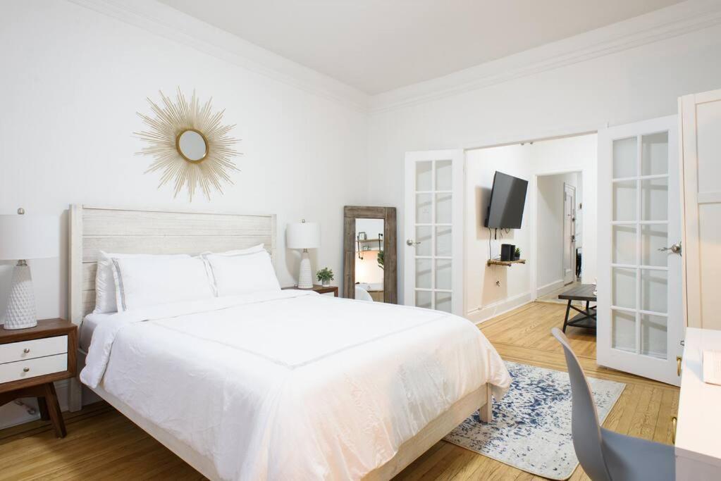 1567-1a New 2br Prime Upper East W&d