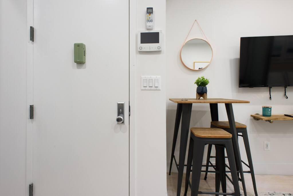 78-4b New Quality 1br W&d In Unit Skylights Appartement