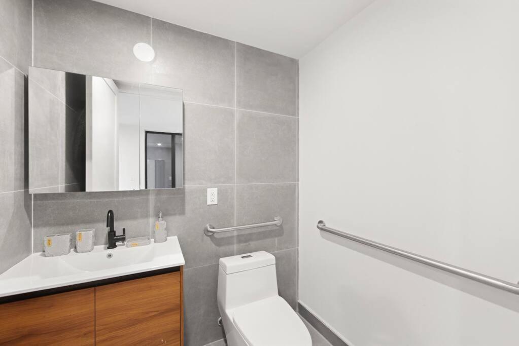 149bk-101 New Construction 2br Private Garden W-d New York