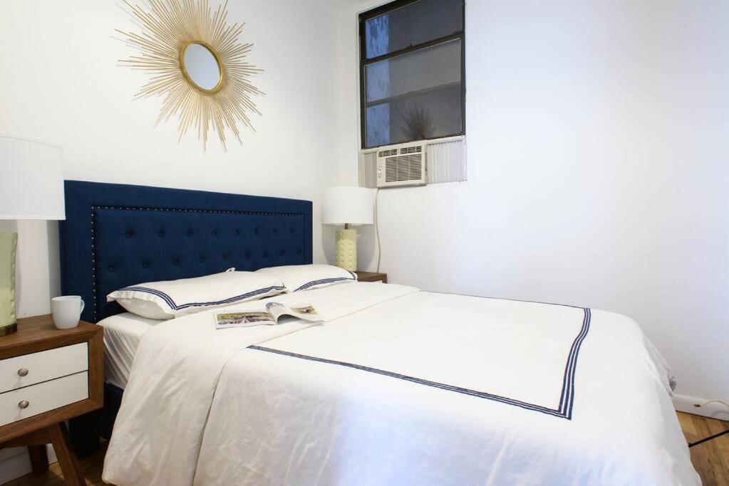 Appartement 428-3r Spacious Prime Midtown 2br Newly Furnished New York