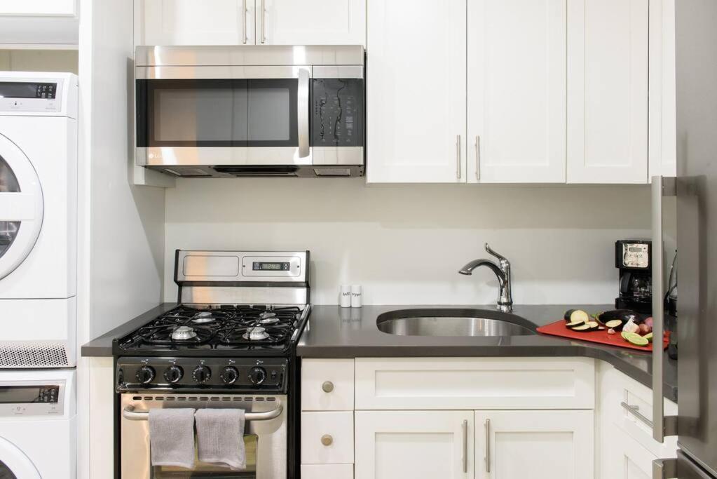 Appartement 75-2b Prime Upper East Brand New 1br W D Elev New York
