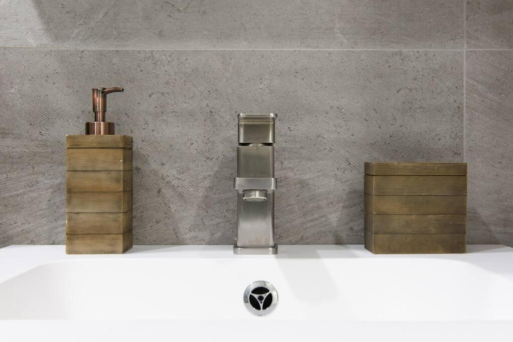 Appartement 75-2b Prime Upper East Brand New 1br W D Elev *