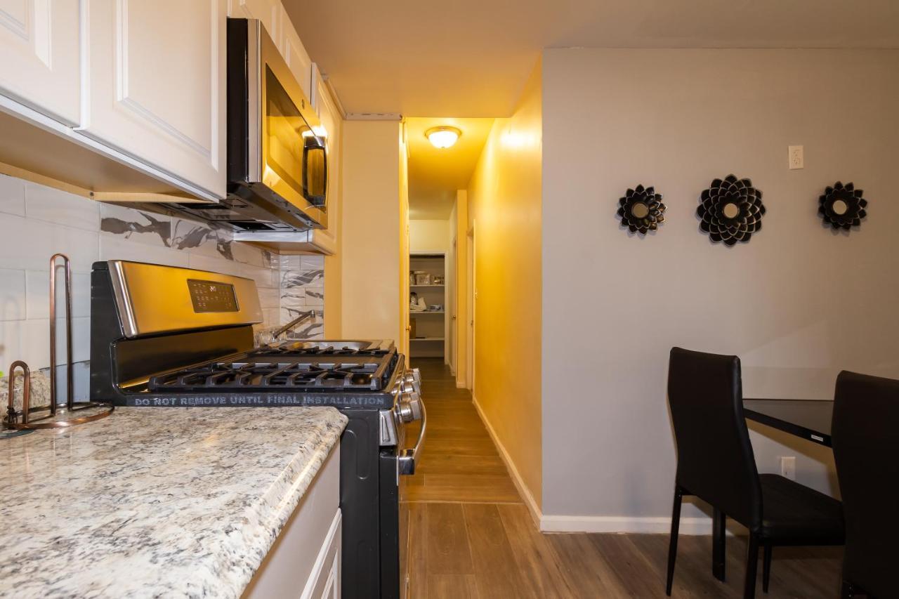 Apartment Cozy Shack 1 Bedroom Studio With Sofa And Full Kitchen In Elmhurst Ny New York