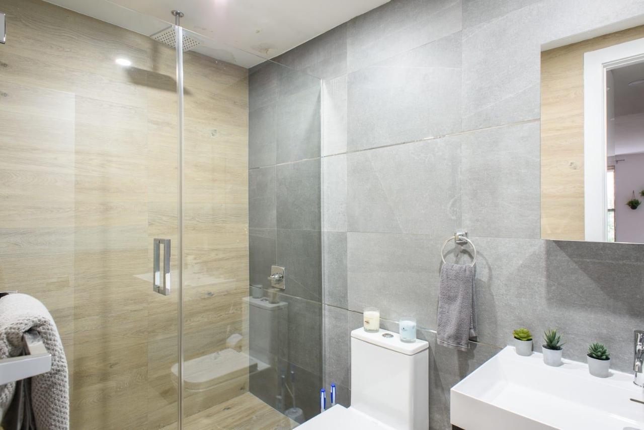 1597-phs New 1br Ph Duplex W D Private Outdoor New York