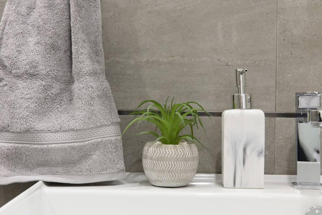 78-1b New 1br Prime Ues Wd In Unit Value New York