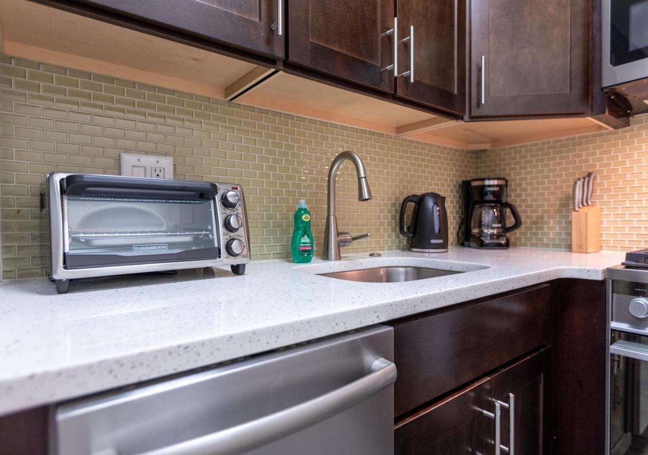 Excellent Studio At Midtown East New York