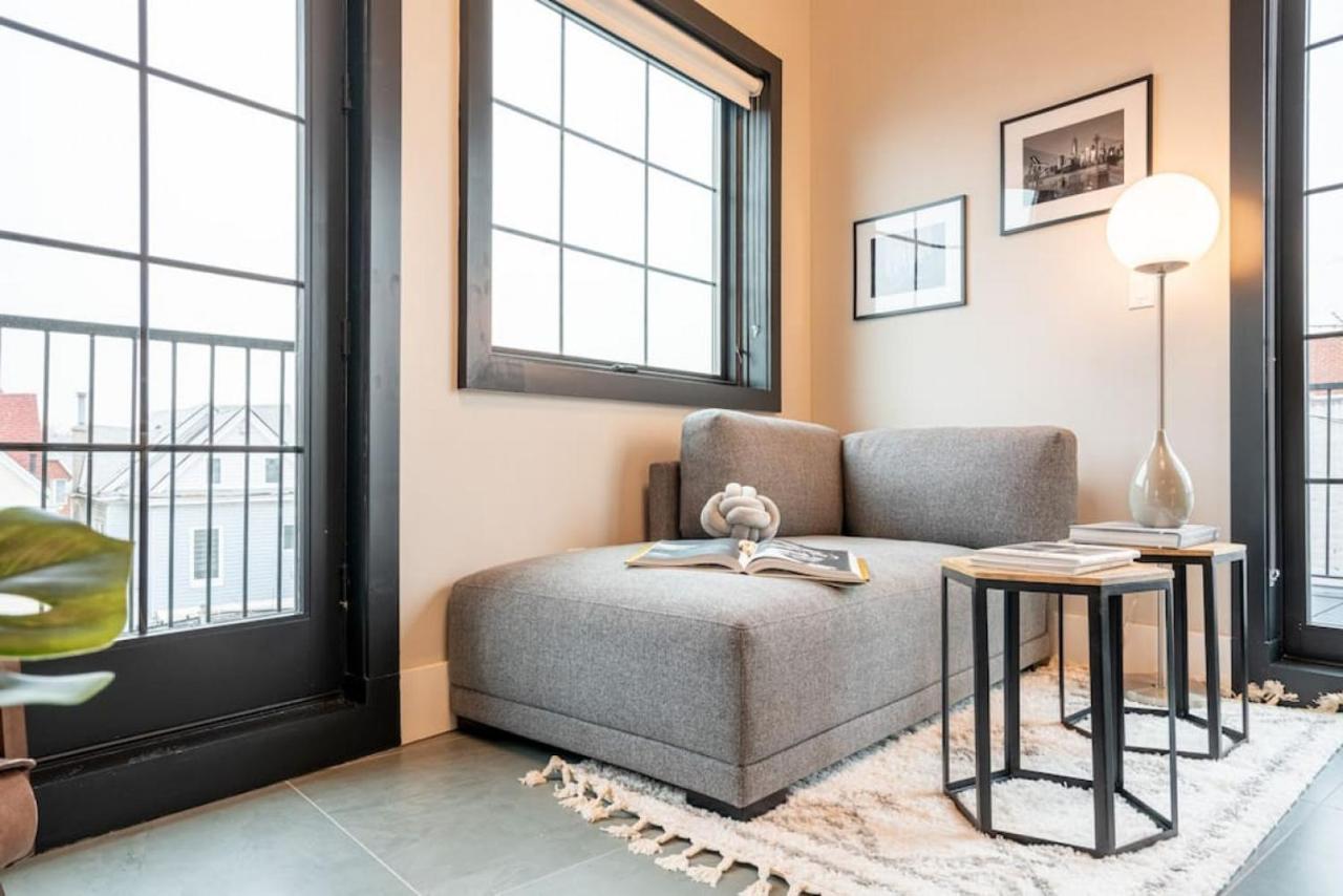 Apartment Chic Mezzanine Loft With Rooftop And Shoreline Nearby At 