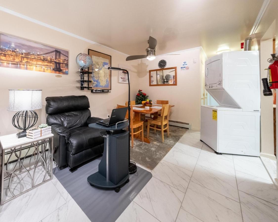 Apartment Travel Nurse Housing & Internationals Travelers, College Student, Young Business Professionals - Corporate Housing Accommodation, Offsite Employee & Vacation Temporary Short-terms Bookings *